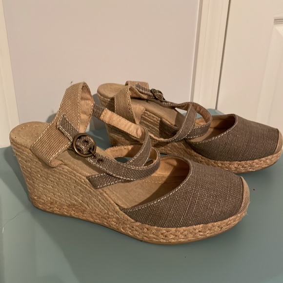 Soda shoe khaki brown canvas material - Picture 3 of 8